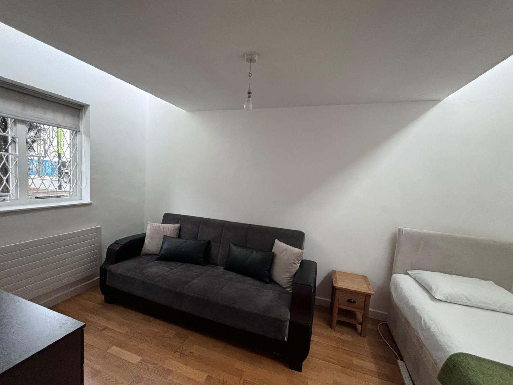 Ferienwohnung Entire Flat In Euston-Kings Cross London Exterior foto
